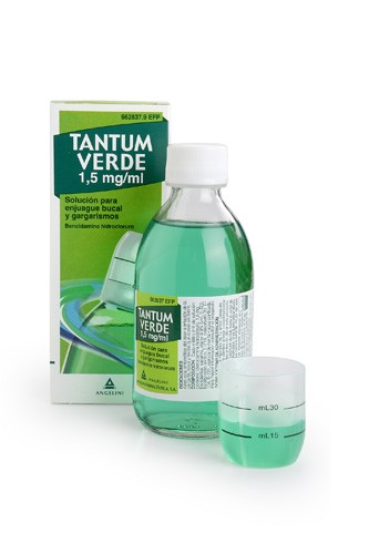 TANTUM VERDE 1,5 mg/ml SOLUCION PARA GARGARISMOS Y ENJUAGUE BUCAL , 1 frasco de 240 ml